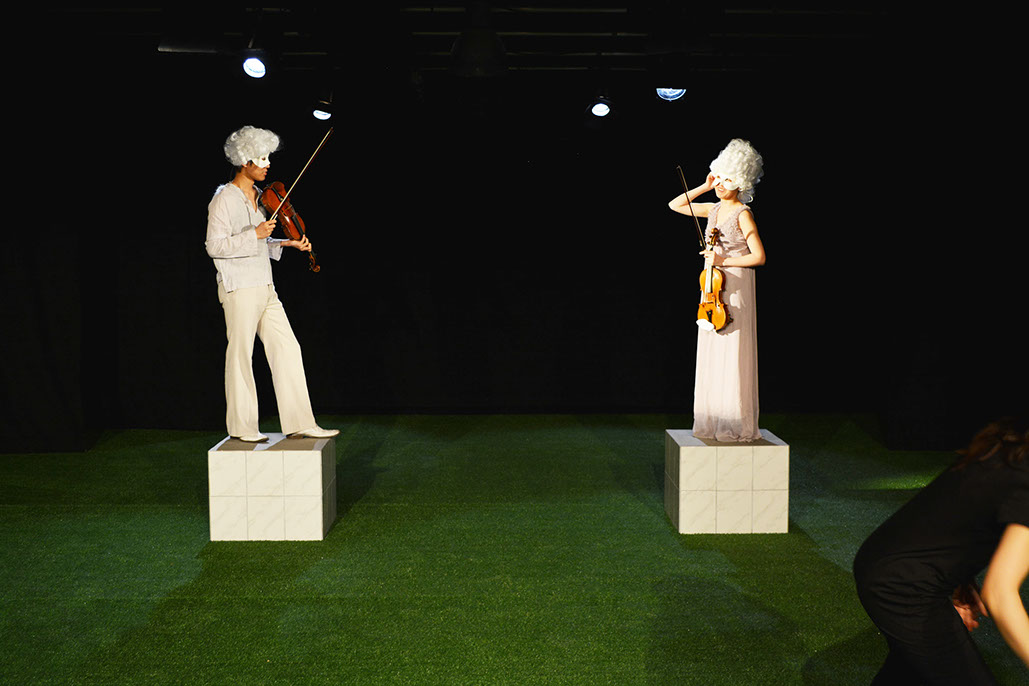 Violin: Jiae Park, Hwa-pyung Yoo FFT Theater Düsseldorf, Germany